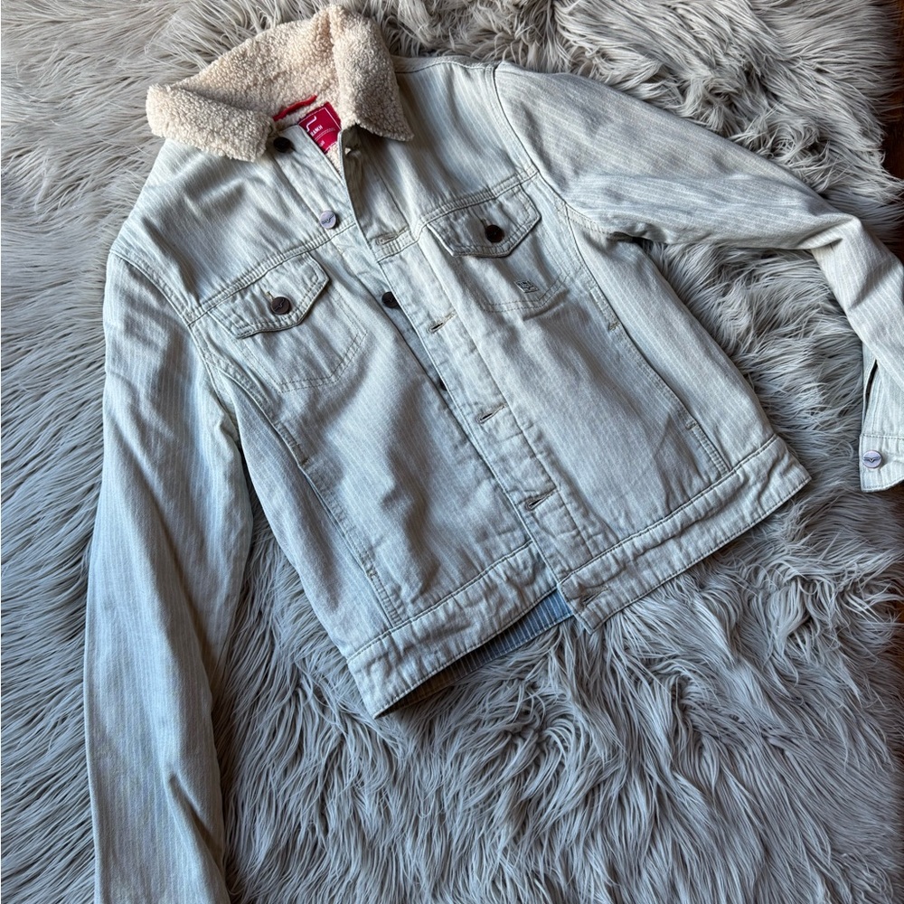 Kimes Ranch Light Denim Sherpa Collar Jacket